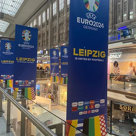 2 Mit Gemeinschaftsraeumen, Tiefgarage Лейпциг