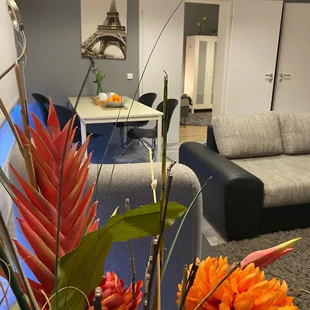 Appartement 2 Mit Gemeinschaftsraeumen, Tiefgarage