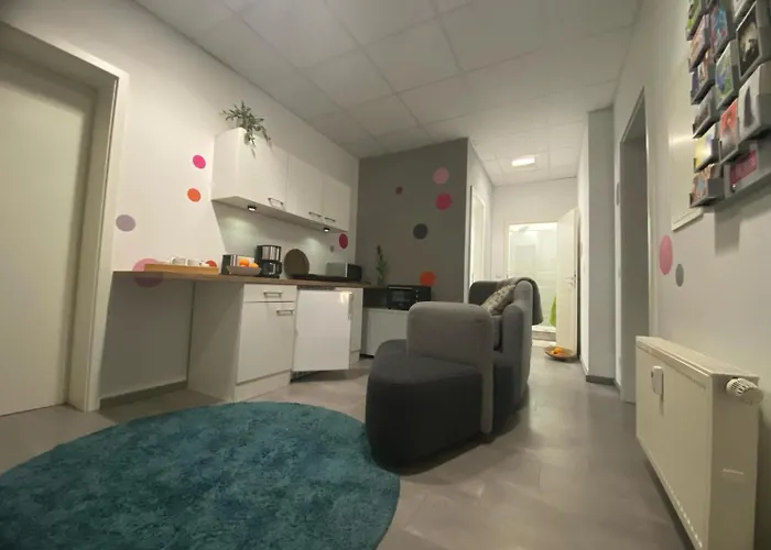 2 Mit Gemeinschaftsraeumen, Tiefgarage ライプツィヒ